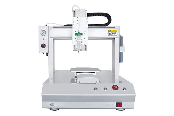 使用全自动点胶机该注意些什么